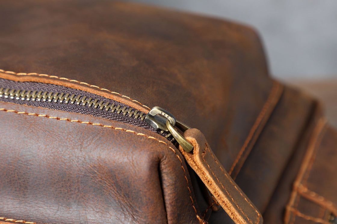 Lederrucksack mit Laptopfach 20 L – Aya — 34