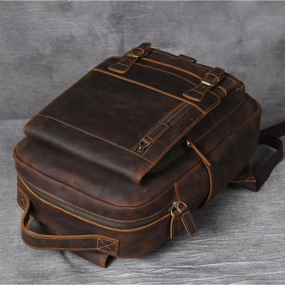 Lederrucksack mit Laptopfach 15 L – Carea — 7