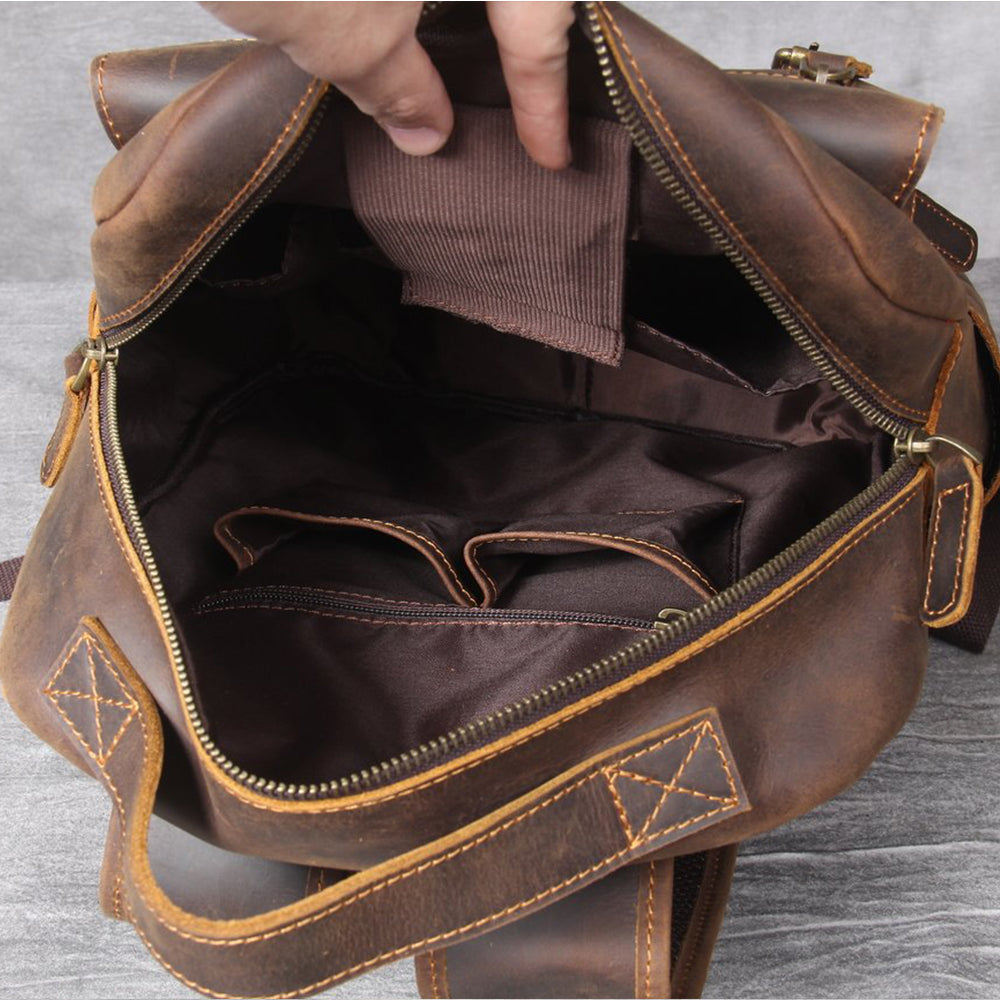 Lederrucksack mit Laptopfach 15 L – Carea — 10