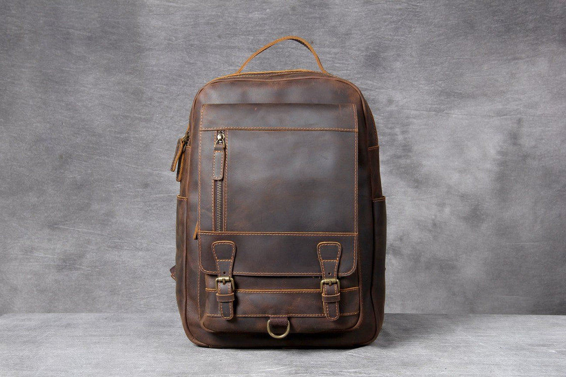 Lederrucksack mit Laptopfach 15 L – Carea — 46