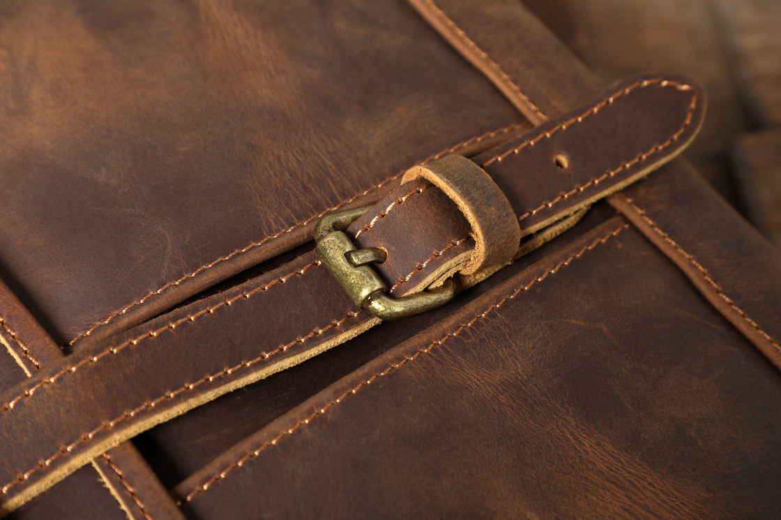 Sac bandoulière en cuir 6 L – Erika — 33