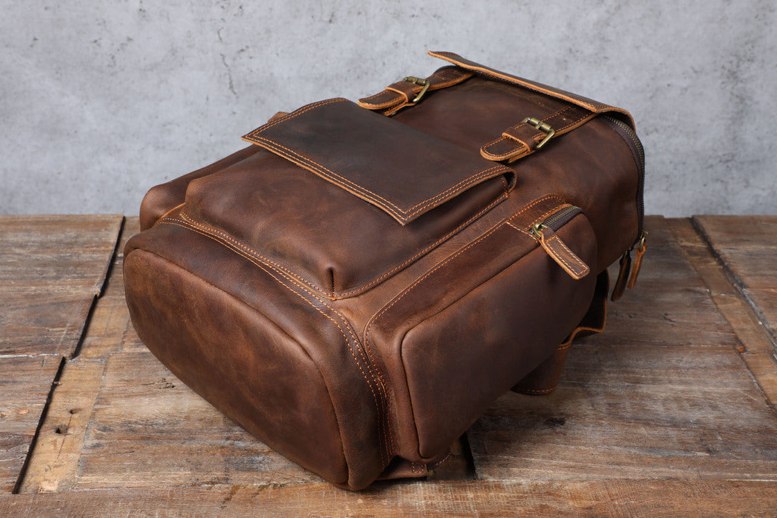 Sac à dos en cuir pour ordinateur 23 L – Hore — 48