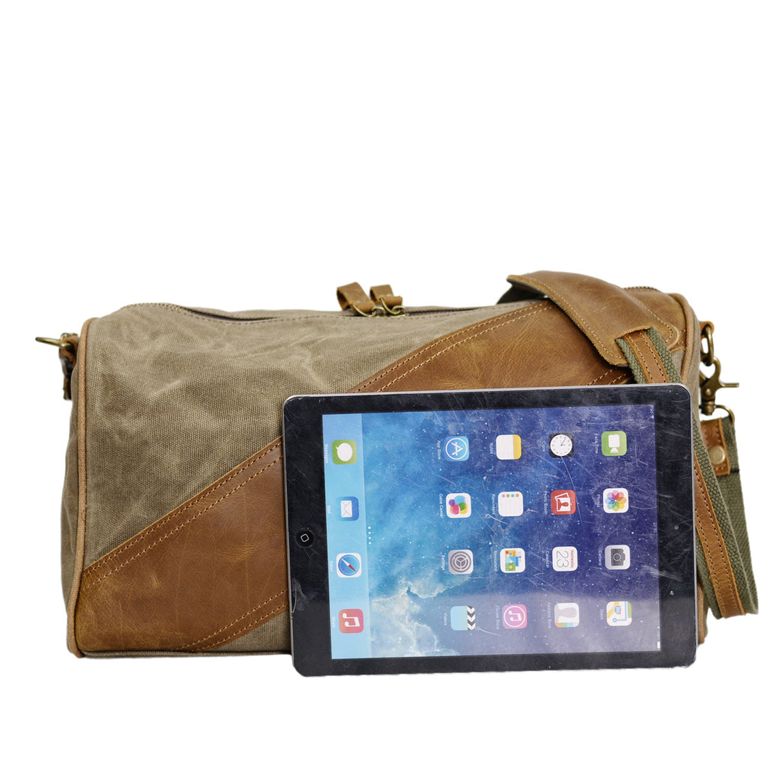 sacoche duffle vintage toile coton cirée cuir taille comparaison tablette ipad