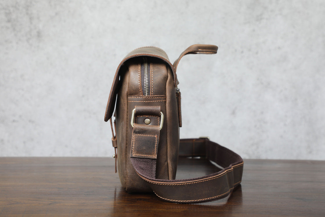 Leder-Umhängetasche 3,6 L – Jaya — 17