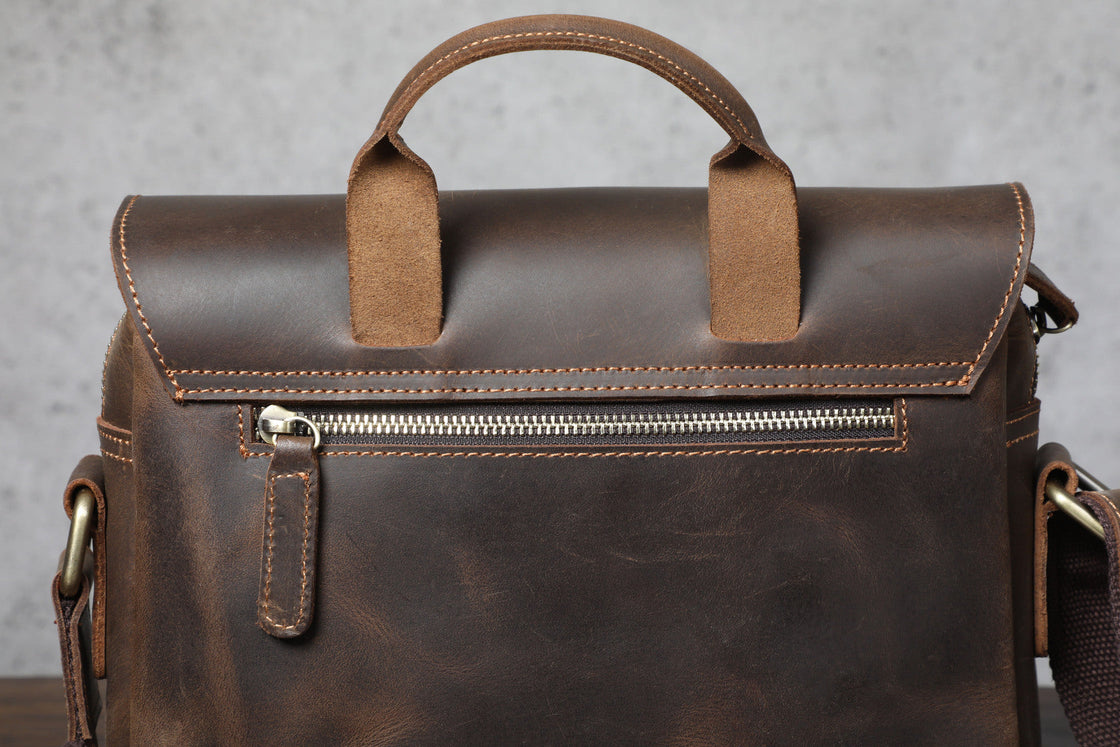 Leder-Umhängetasche 3,6 L – Jaya — 26