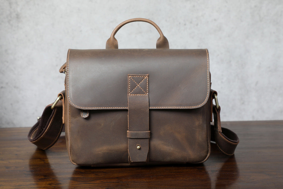 Leder-Umhängetasche 3,6 L – Jaya — 27
