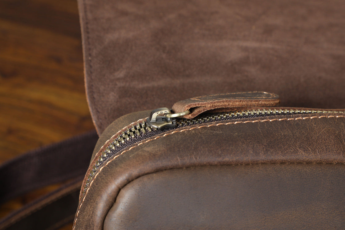 Leder-Umhängetasche 3,6 L – Jaya — 37
