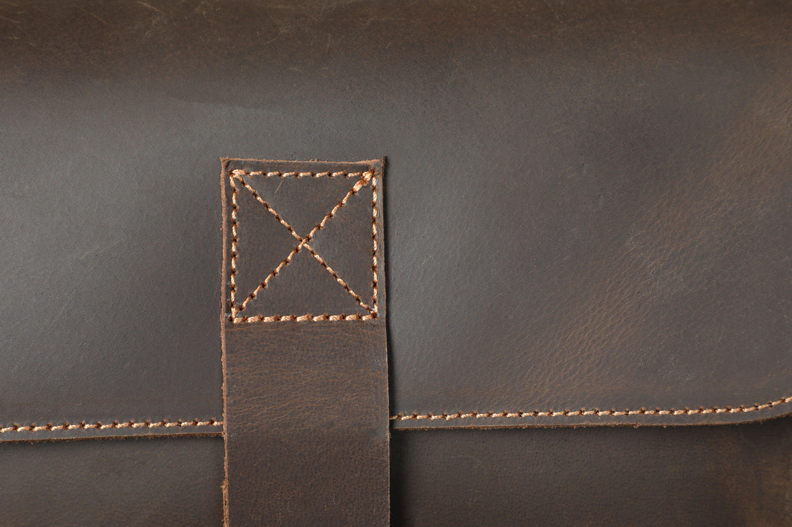 Leder-Umhängetasche 3,6 L – Jaya — 38