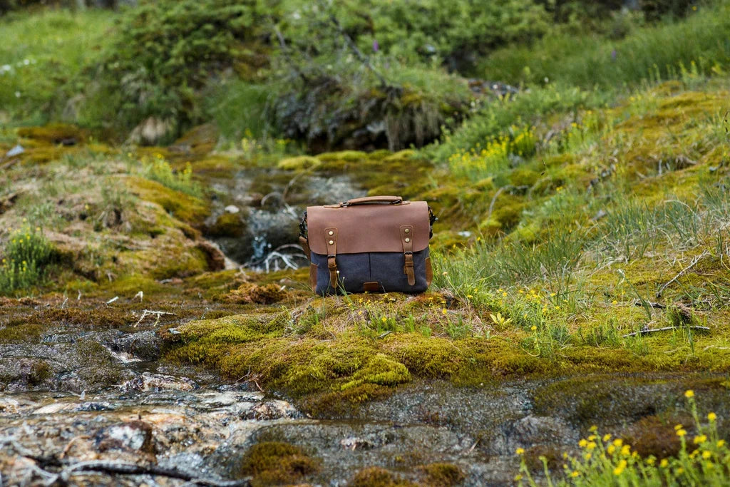 laptop briefcase messenger bag