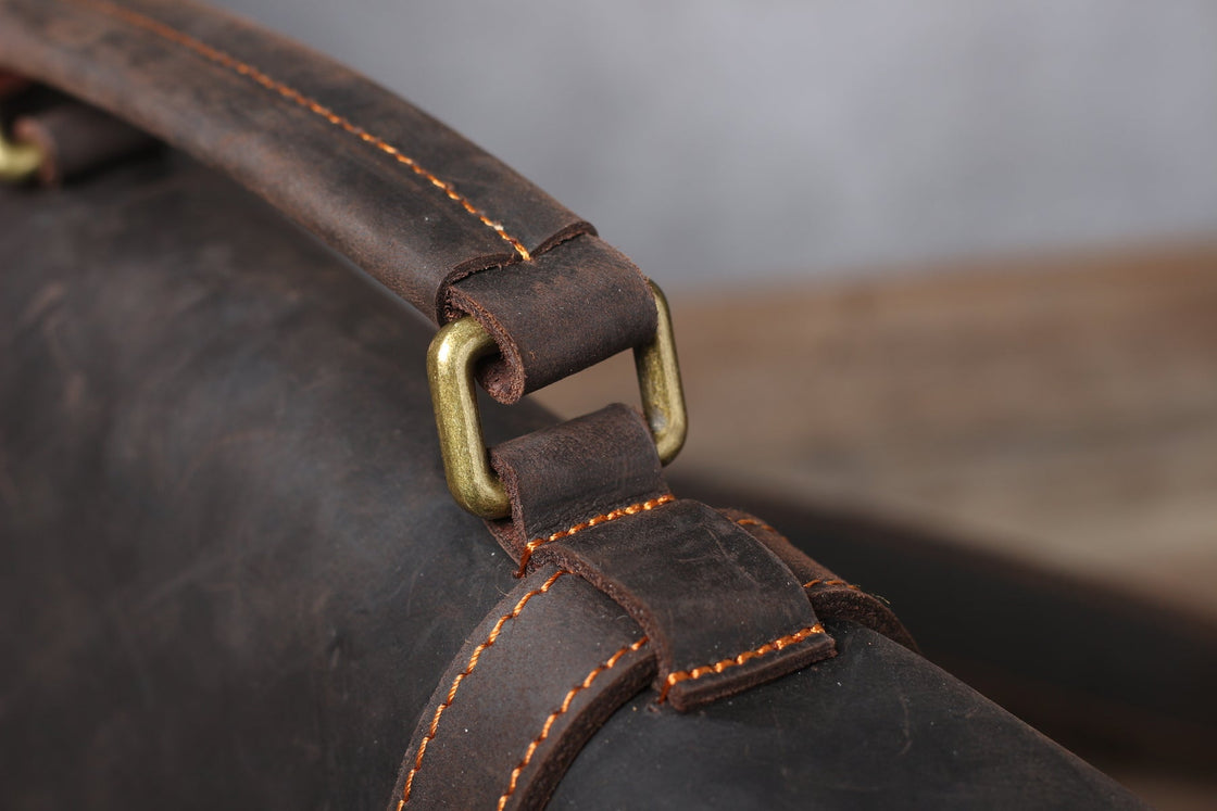Leren schoudertas 7 L – Zaina — 64