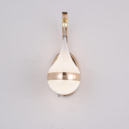 CascadeLight – Elegant LED Wall Lamp