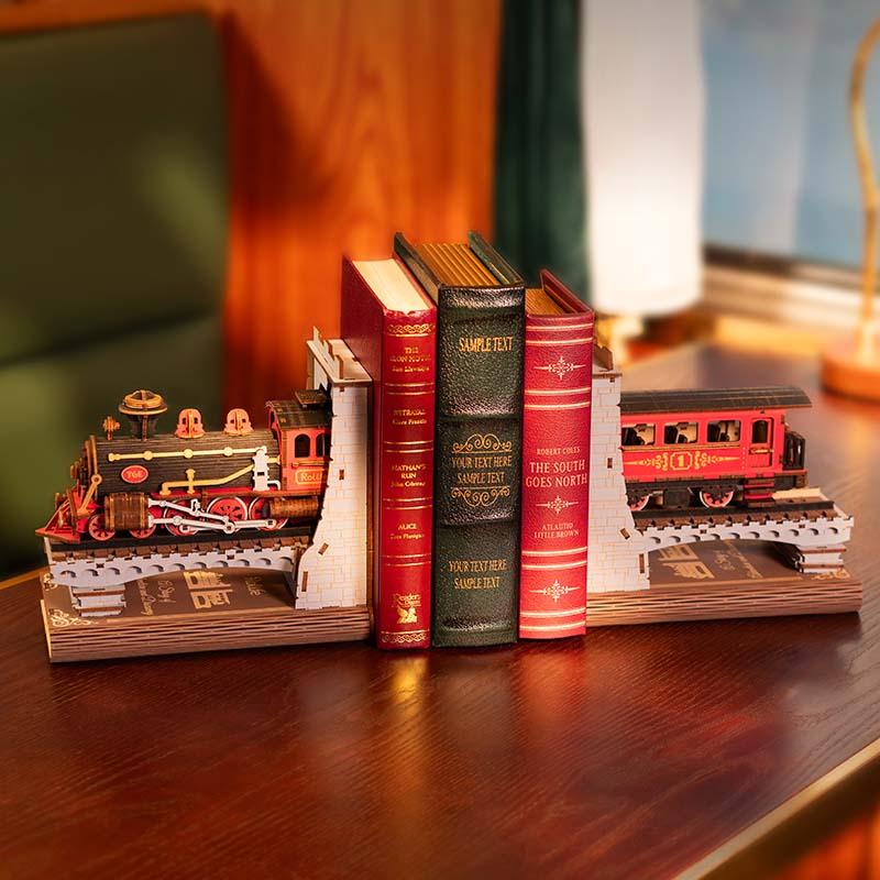 Diyion™ | Vintage Railway train Bookends - Diyion