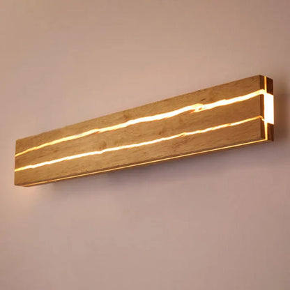 CrackLume – LED Wall Lamp with Fissure Design