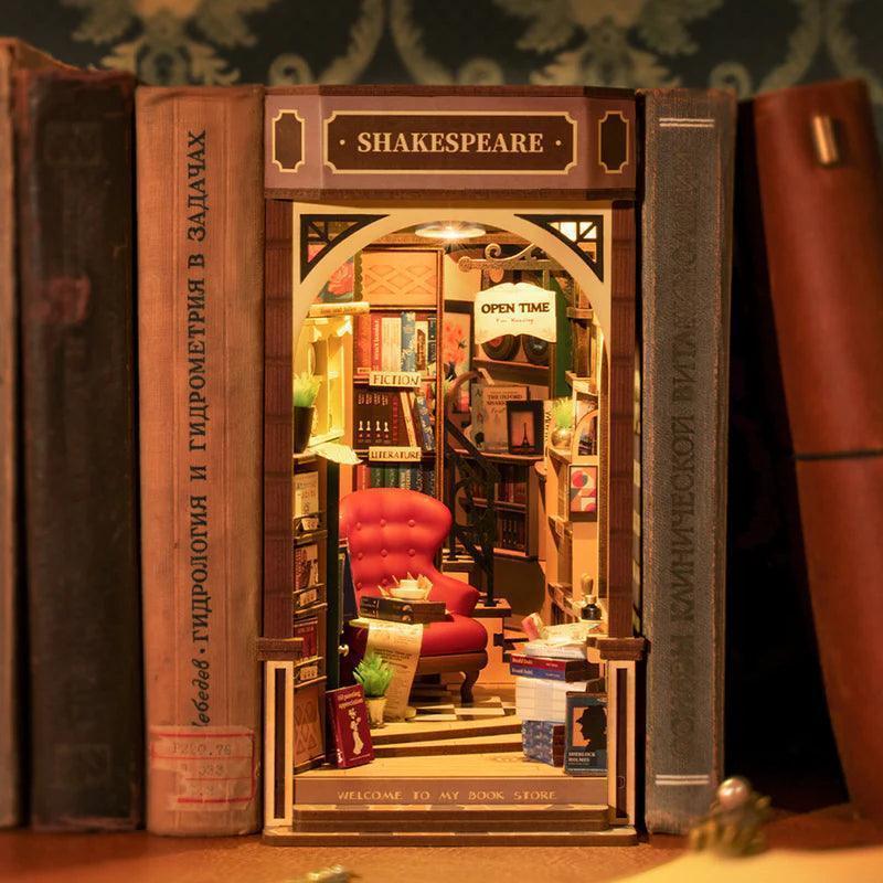 Diyion™ | Shakespeare Literary Haven Book Nook DIY Kit - Diyion