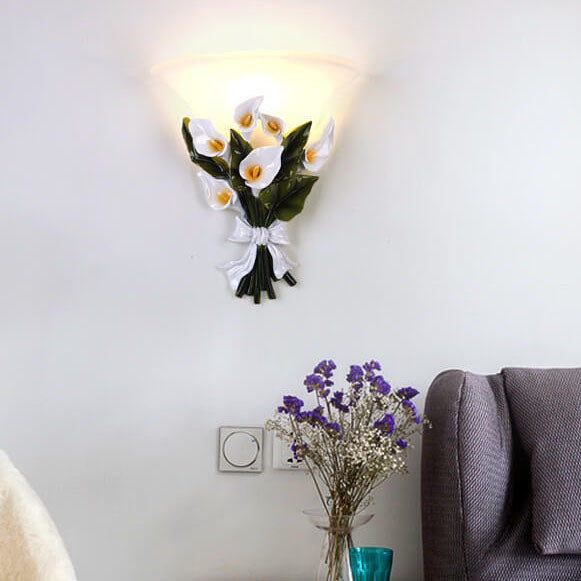 FloraGrace – Botanical Wall Lamp with One Arm
