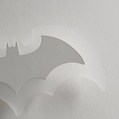 ShadowFlight – Artistic Wall Sconce