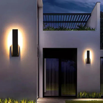 RawBeam - Robust Wall Light