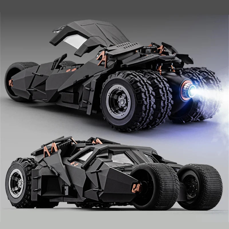 Diyion 1:18 Batmobile in 1995 1 Tail design, an alloy movie car model for collectors and Batman decor