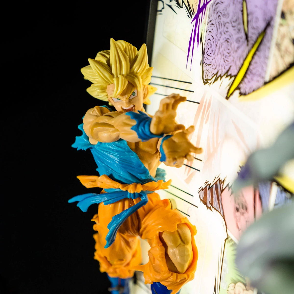 Rechargeable Dragon Ball Z light frame with USB-C charging and touch control for wireless wall display