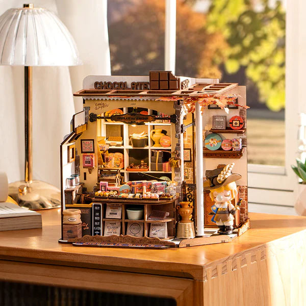 Diyion | Henry's Chocolate DIY Miniature House