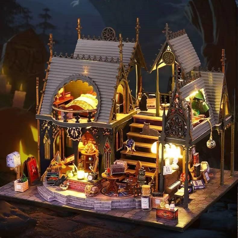 Luna Magic House DIY Miniature House Kit