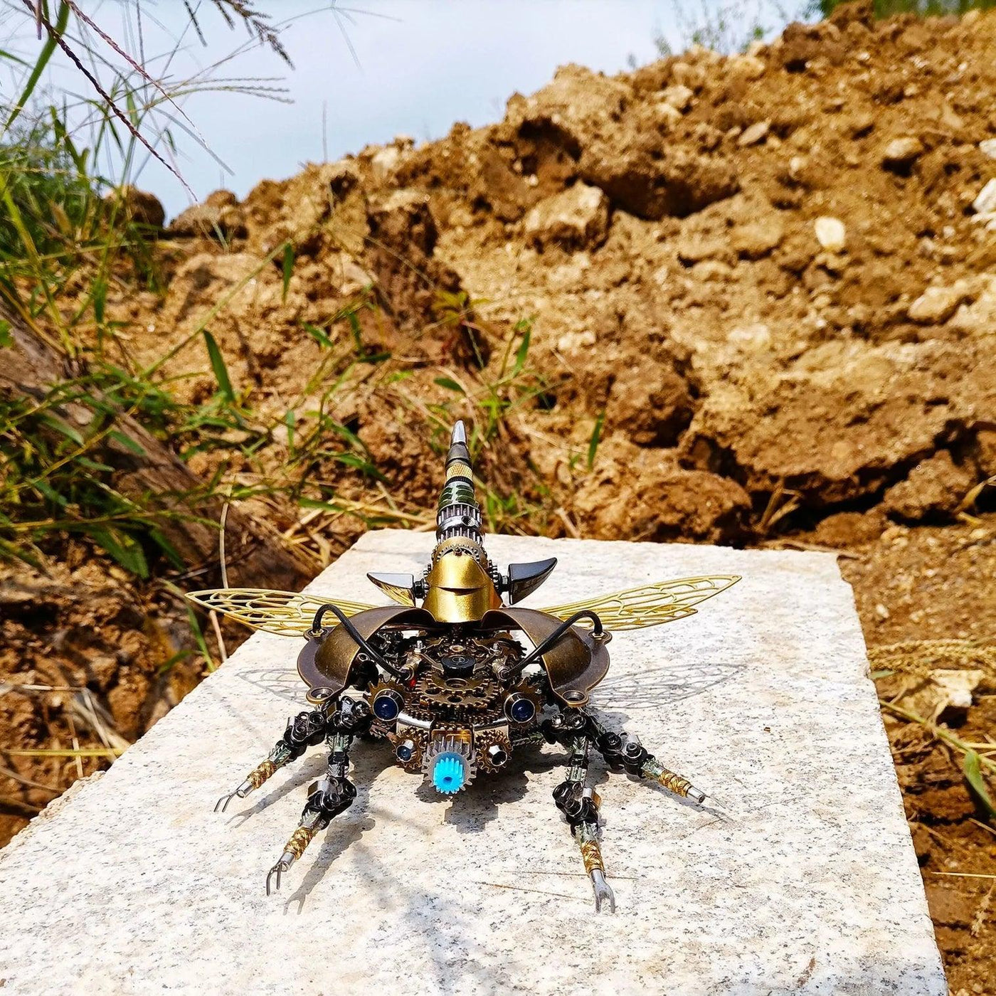 Diyion™ | DIY 3D Metal Mechanical Rotatable Beetle Assembly Puzzle Model Kit - Diyion