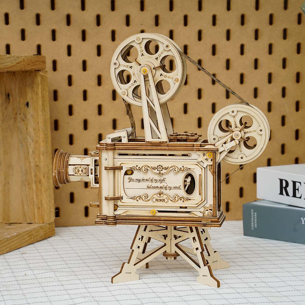 Diyion™ | Vintage Vitascope - DIY Wooden Movie Projector - Diyion