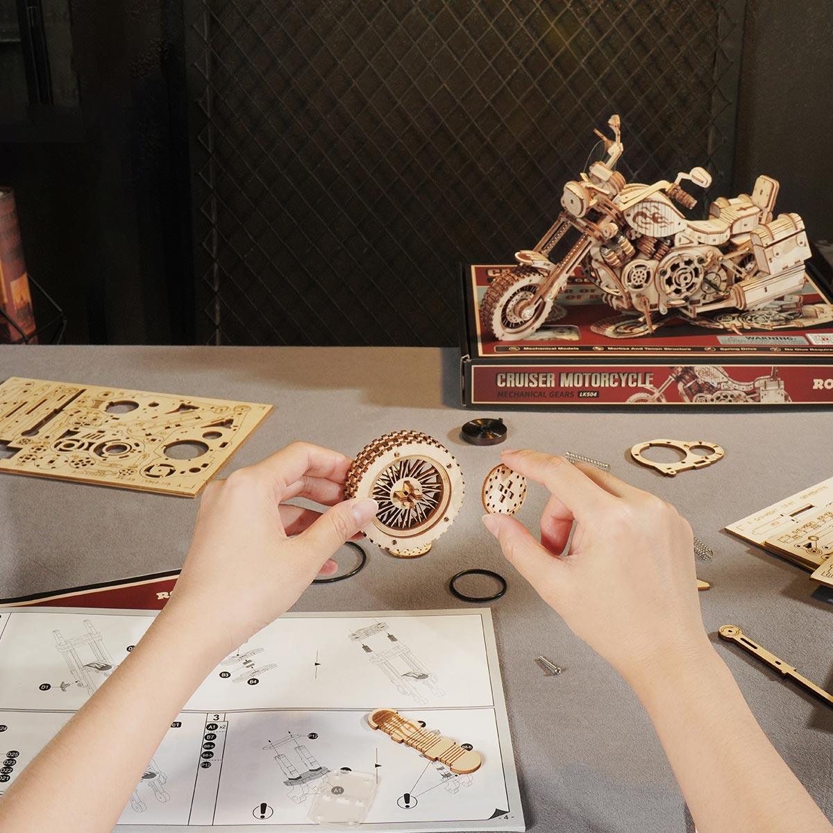 Diyion™ | Wild West Cruiser 3D Wooden Motorcycle Puzzle - Diyion