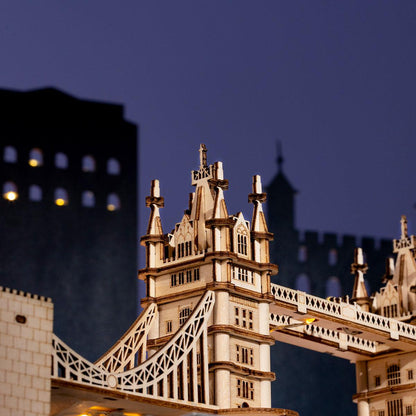 Diyion™ | Illuminated Tower Bridge 3D Wooden Puzzle - Diyion