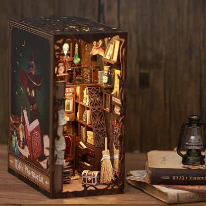 Diyion™ | DIY Booknook Kit (Magic Pharmacist) - Diyion