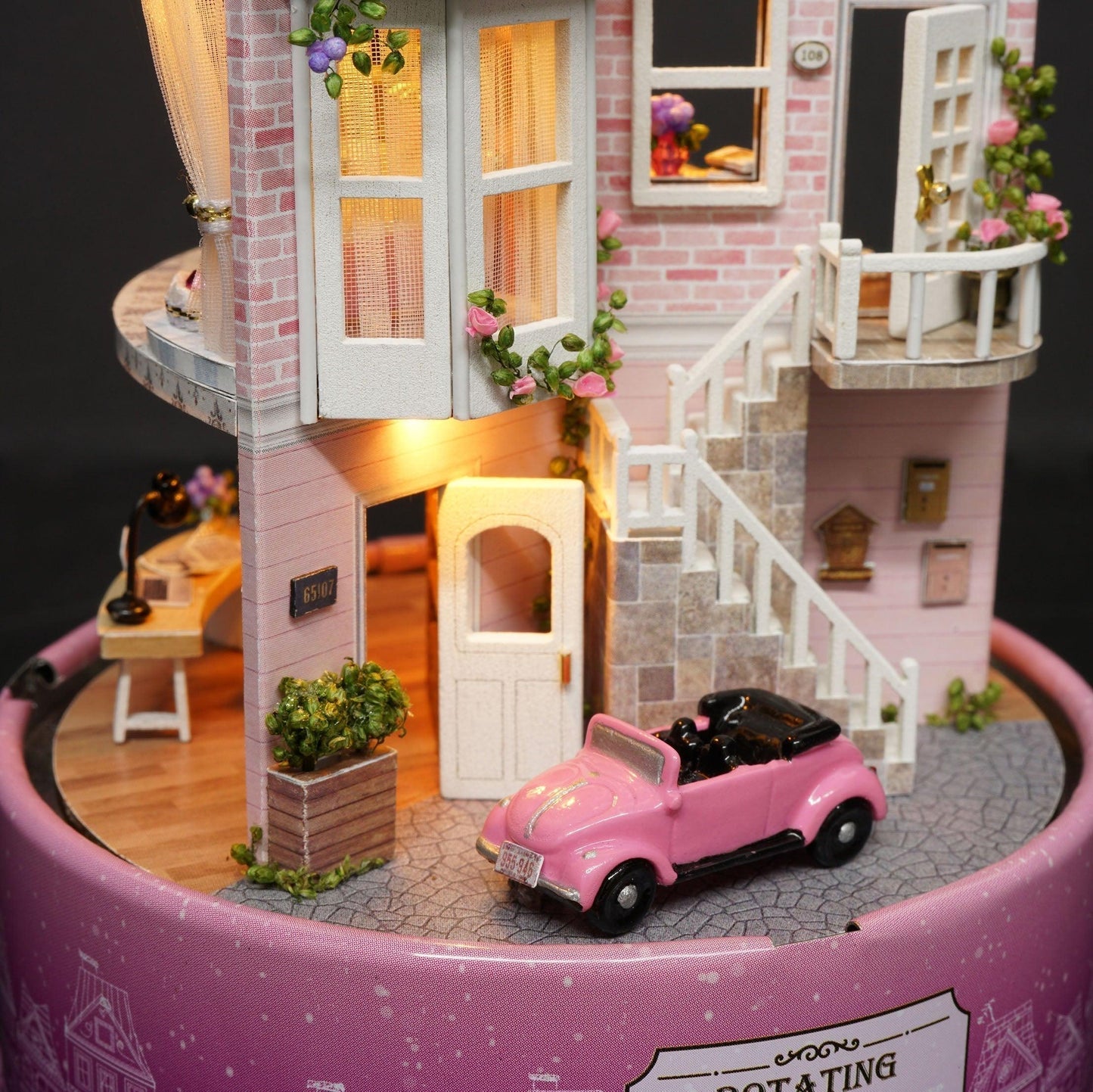 Diyion™ | DIY Dollhouse Kit (Meet at Corner) - Diyion
