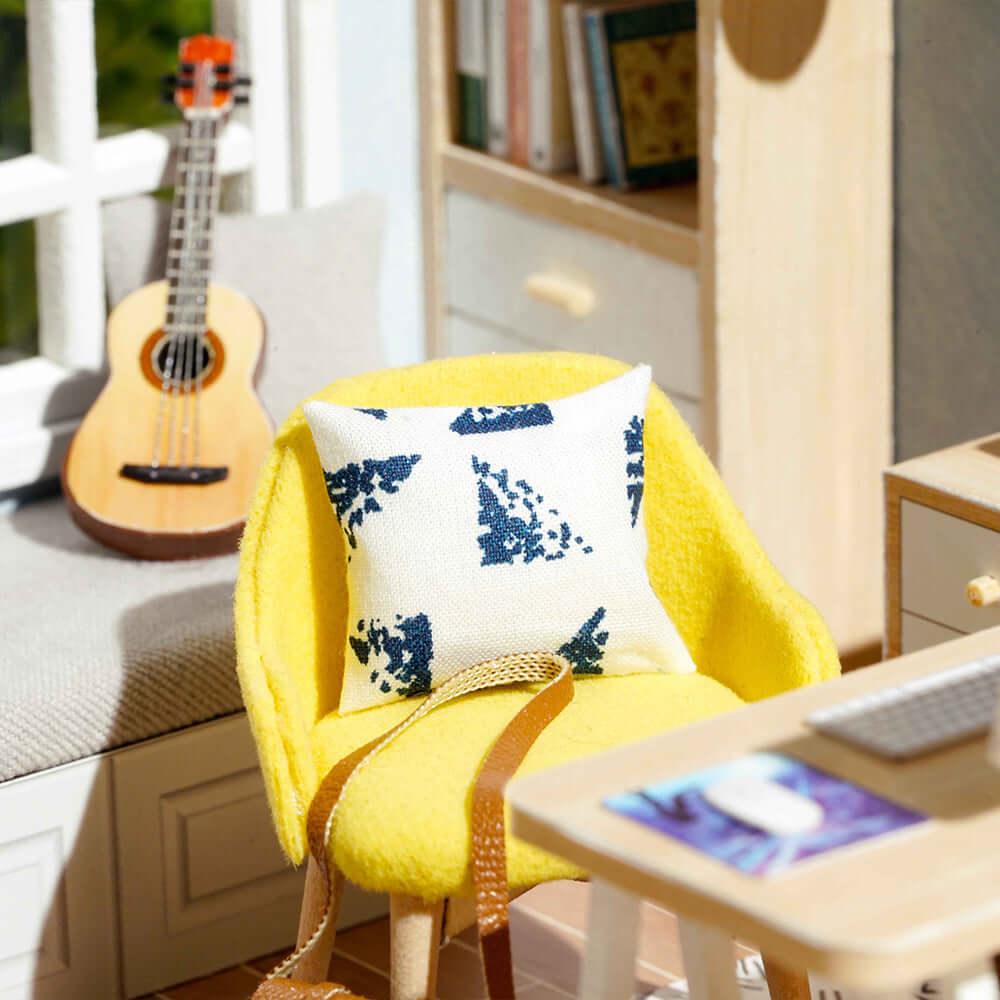 Diyion™ | DIY Dollhouse Kit ( Sunshine Room) - Diyion