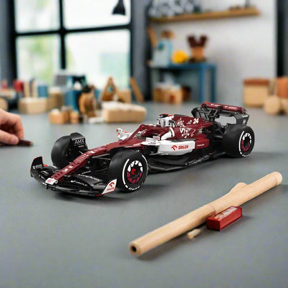 Diyion | Alfa Romeo F1 Team ORLEN C42 Racing Builder