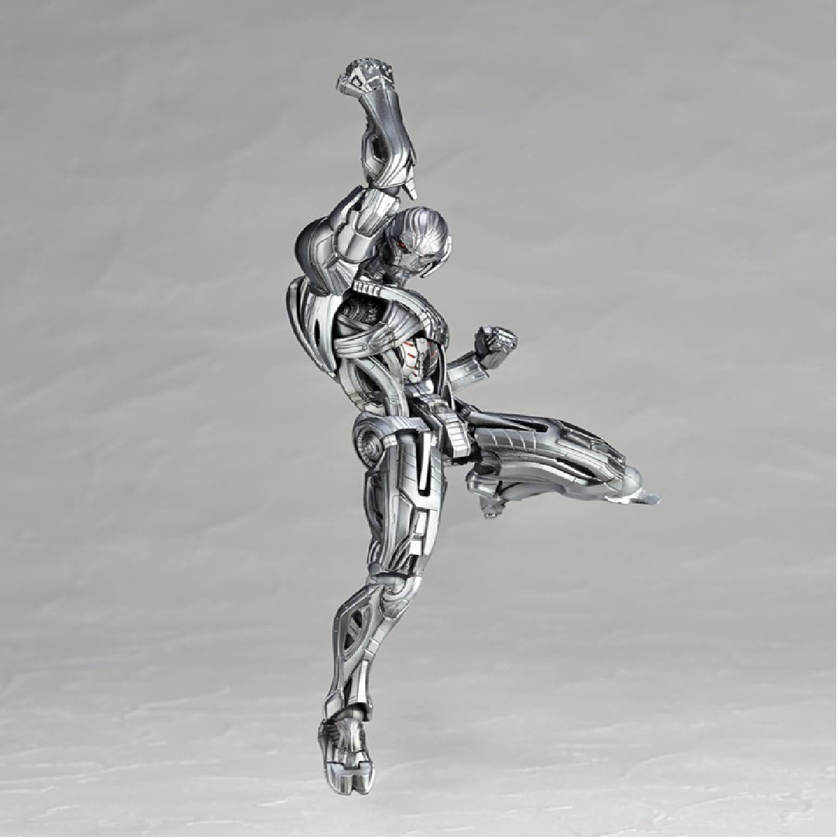 Diyion | Ultimate Ultron Action Figure - The Avengers: Age of Ultron
