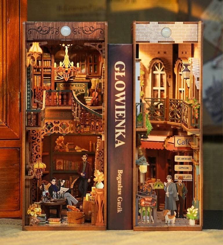 Sherlock Holmes Detective Agency DIY Book Nook Kit - DIYION
